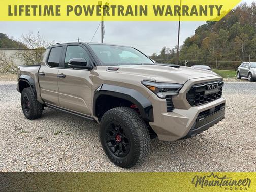 2025 Toyota Tacoma Hybrid Trailhunter