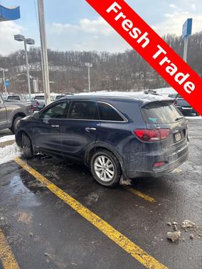 2019 Kia Sorento LX