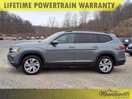 2022 Volkswagen Atlas 2.0T SE w/Technology 4MOTION