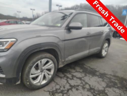 2022 Volkswagen Atlas 2.0T SE w/Technology 4MOTION