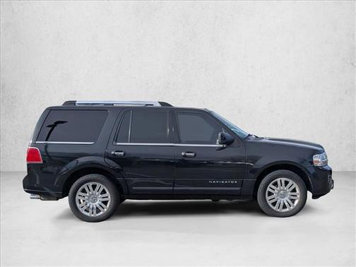 2012 Lincoln Navigator Base