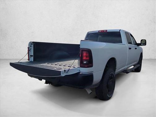 2026 RAM 2500 Tradesman Crew Cab 4x4 8' Box