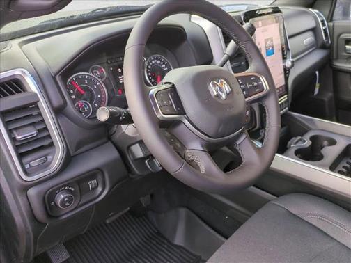 2026 RAM 2500 Big Horn Crew Cab 4x4 8' Box