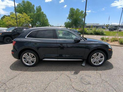 2018 Audi Q5 2.0T Premium Plus