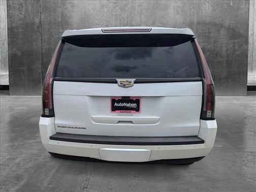 2017 Cadillac Escalade Premium Luxury