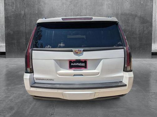 2017 Cadillac Escalade Premium Luxury