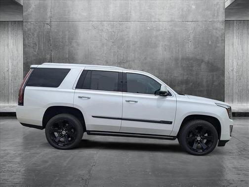 2017 Cadillac Escalade Premium Luxury