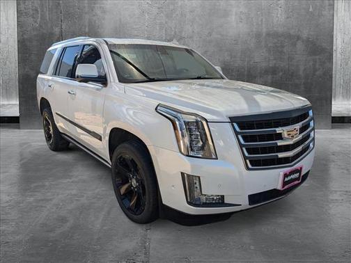 2017 Cadillac Escalade Premium Luxury