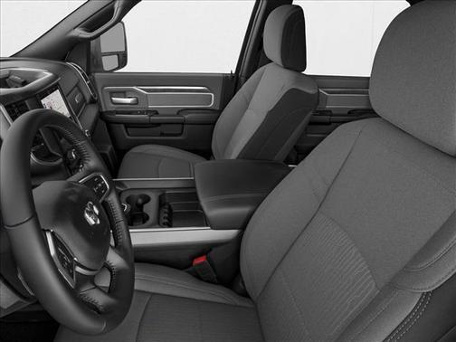 2025 RAM 2500 Big Horn Crew Cab 4x2 6'4' Box