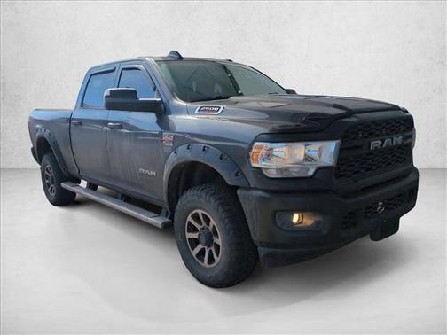 2022 RAM 2500 Tradesman Crew Cab 4x4 6'4' Box