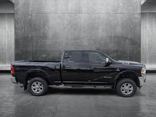 2021 RAM 2500 Laramie Crew Cab 4x4 6'4' Box