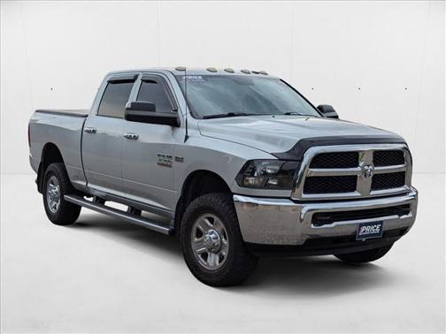 2017 RAM 2500 Tradesman Crew Cab 4x4 6'4' Box