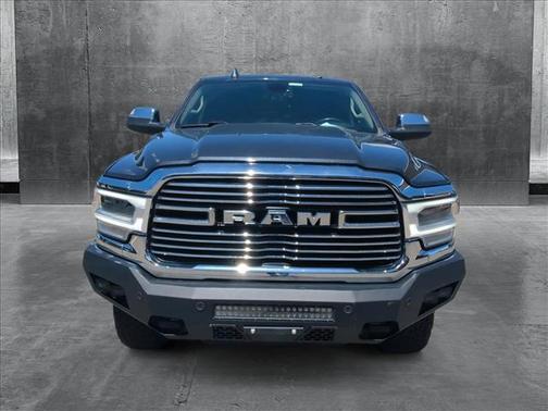 2022 RAM 2500 Laramie Crew Cab 4x4 6'4' Box