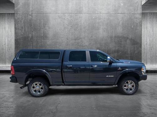 2022 RAM 2500 Laramie Crew Cab 4x4 6'4' Box