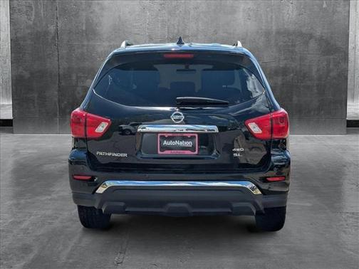 2020 Nissan Pathfinder SL 4WD