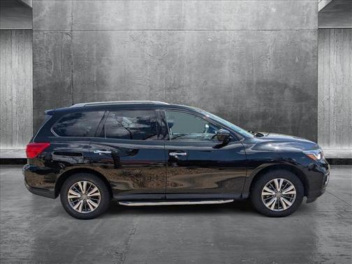 2020 Nissan Pathfinder SL 4WD