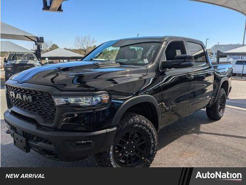 Diamond Black Crystal Pearlcoat 2026 RAM 1500 Rebel
