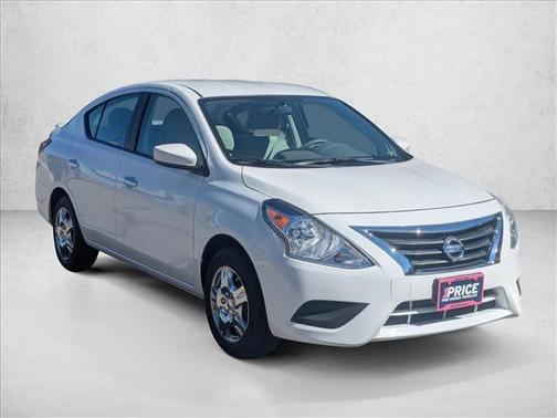 2015 Nissan Versa 1.6 SV