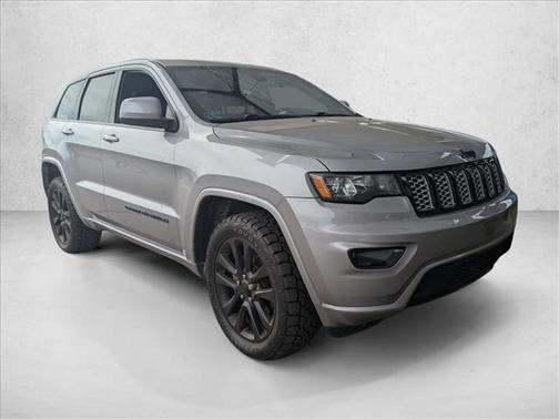 2017 Jeep Grand Cherokee Altitude