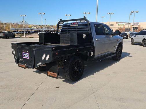 2022 RAM 2500 Laramie Crew Cab 4x4 6'4' Box