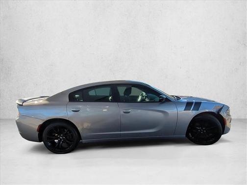 2017 Dodge Charger SE