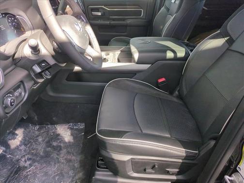 2026 RAM 3500 Laramie Crew Cab 4x4 6'4' Box