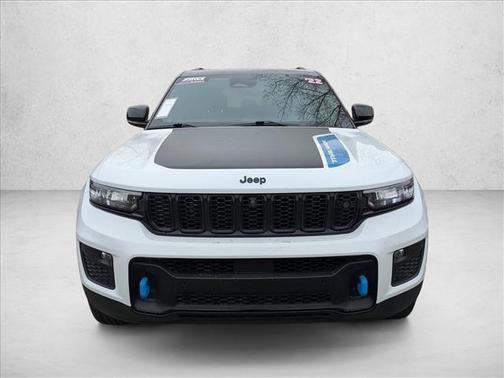 Bright White Clearcoat 2022 Jeep Grand Cherokee 4xe Trailhawk
