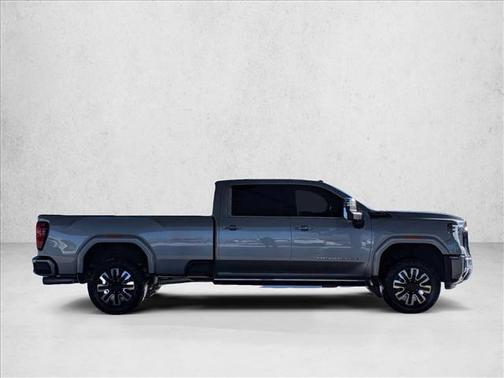 2025 GMC Sierra 3500 Denali