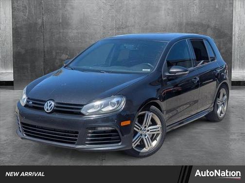 2012 Volkswagen Golf R 4-Door w/DCC & Navigation