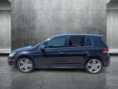 2012 Volkswagen Golf R 4-Door w/DCC & Navigation