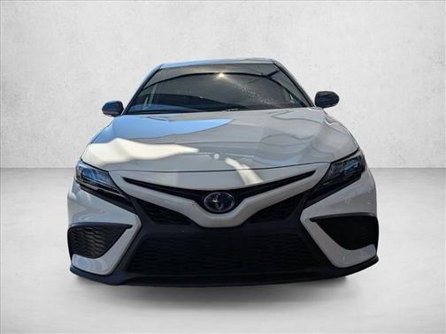 2024 Toyota Camry Hybrid SE