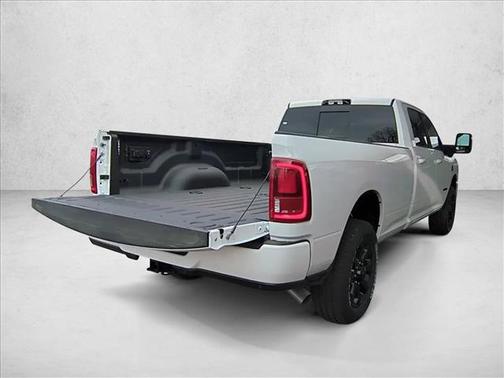 2026 RAM 3500 Laramie Crew Cab 4x4 8' Box