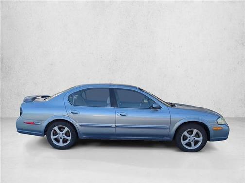 2000 Nissan Maxima GXE