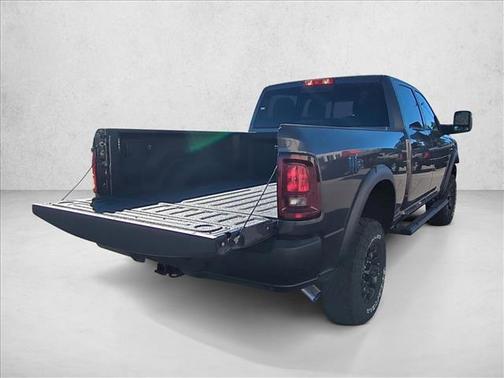 2026 RAM 2500 Tradesman Crew Cab 4x4 6'4' Box