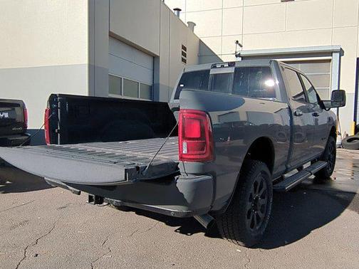 2026 RAM 3500 Laramie Crew Cab 4x4 6'4' Box