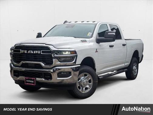 2025 RAM 2500 Tradesman Crew Cab 4x4 6'4' Box