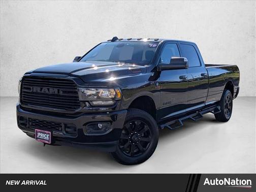 2019 RAM 3500 Big Horn Crew Cab 4x4 8' Box