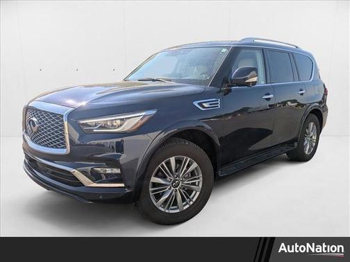 2023 INFINITI QX80 Luxe