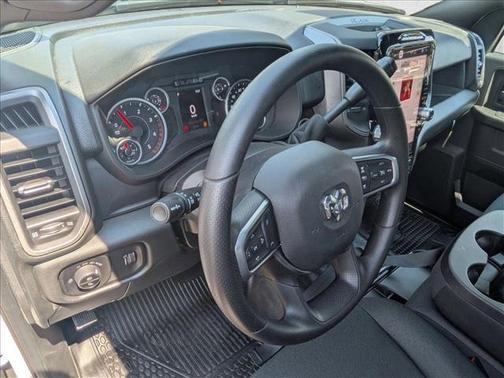 2026 RAM 2500 Tradesman Crew Cab 4x4 6'4' Box