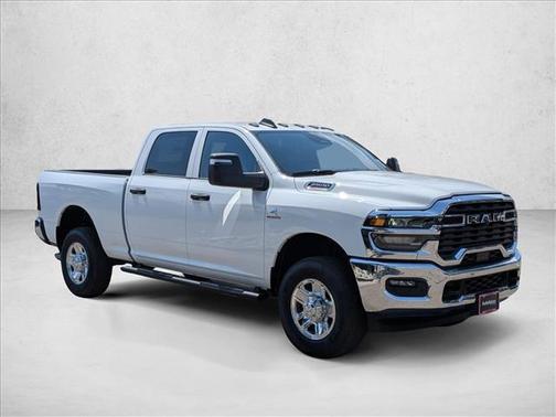2026 RAM 2500 Tradesman Crew Cab 4x4 6'4' Box