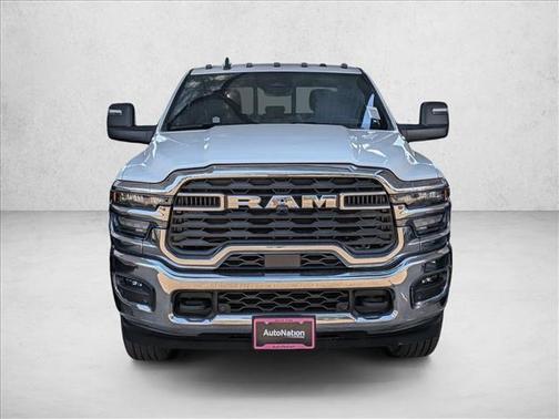2026 RAM 2500 Tradesman Crew Cab 4x4 6'4' Box