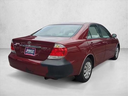 2005 Toyota Camry LE
