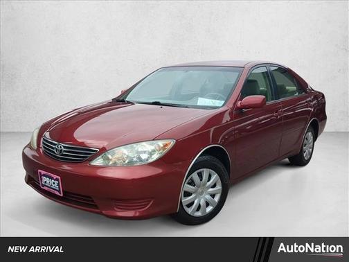 2005 Toyota Camry LE