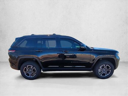 2022 Jeep Grand Cherokee Trailhawk