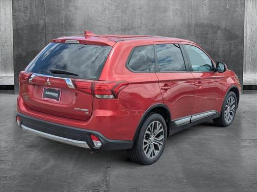2018 Mitsubishi Outlander ES