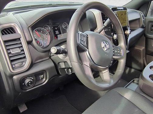 2026 RAM 2500 Black Express Crew Cab 4x4 6'4' Box