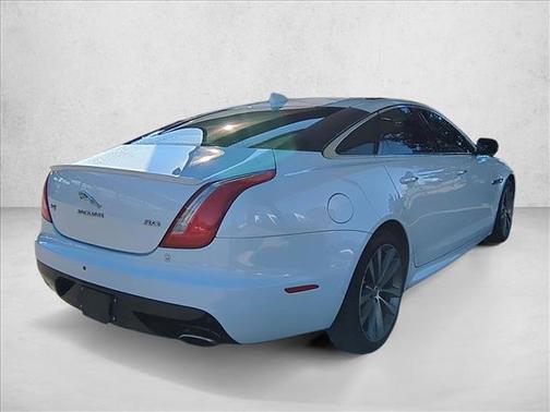 2019 Jaguar XJ R-Sport