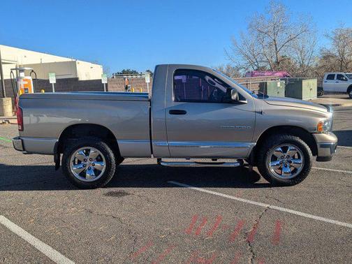 2004 Dodge Ram 1500 SLT