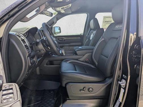 Diamond Black Crystal Pearlcoat 2026 RAM 1500 RHO Crew Cab 4x4 5'7' Box