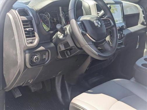 2025 RAM 2500 Tradesman Crew Cab 4x4 8' Box